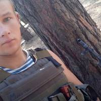 “Мамочко, благаю, не плач”: відео з останньою піснею бійця ЗСУ, який зaгинyв на Донбасі