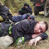 Притула: Без перерв на каву та обід, вони героїчно борються з лісовими пожежами, щоб ми, сидячі вдома, могли не задихатись від смогу