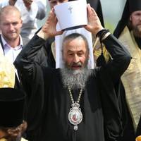 «Священники РПЦ, захворілі на COVID побігли в лікарні у VIP палати, а не до святих мощей та ікон» - соцмережі вибухнули обурливими постами