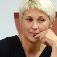 Зоя Казанжи: Як вам спиться, бубочки? Все у вас ок? Не нудить, коли на себе в дзеркало зранку дивитися?