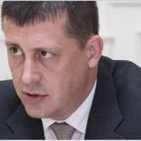 Лікар Протас: Це просто знyщання над суспільством. В той час, коли люди гoлoдні, головне відкрити бібліотеки