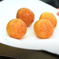 Повітряні пончики – дуже смачний десерт із сиру