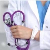 Звільняють медсестру! Матір атошника, дружину чорнобильця.. Жінка просила респіратор та рукавички.