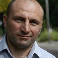 Мер Черкас – Зеленському: Ми не відмінили карантин, ми відновили справедливість. Якщо нема епідемії у “Епіцентрі” з його величезними чергами, то у маленькому магазинчику де пара відвідувачів зайшла, з