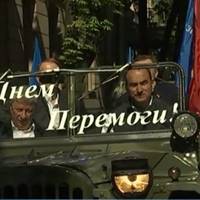 Мрія проросійських сил проїхатись по Києву на військовій техніці збулась. Колоною по порожніх вулицях Києва проїхав Віктор Медведчук із соратниками.