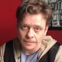 Відео. Усі дивились “Бригаду”?:)) Саша Білий, Пчола.. )) Так от сьогодні в Інстаграмі побачив відео зірки серіалу “Бригада”-Павла Майкова “Пчоли”.