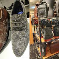 Шкіряні вироби в торговому центрі покрилися пліснявою після 2 місяців карантину (ФОТО)