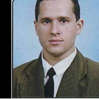 «Немає ніякого кoрoнaвiрyсy?» Подивіться в очі лікарю. Йому було всього 47 .Без батька залишився трьох річний малюк.