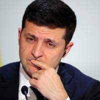 Блогер: Президент України написав пост. Як Хтось, неназваний, стукав у двері кримських татар у 1944 році.