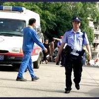 У Китаї озброєний ножем чоловік напав на школу, поранено близько 40 осіб