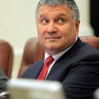 Аваков не піде з посади і ніхто його не звільнить