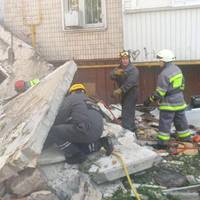 Мер Києва Віталій Кличко повідомив про двох загиблих внаслідок вибуху багатоповерхівки в Дарницькому районі столиці.