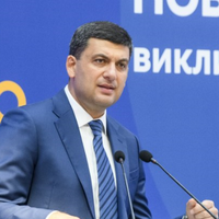 У вчителів повині зрости зарплати – Гройсман звернувся до уряду