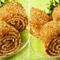 Рулет з горіхово-яблучною начинкою! Найчудовіший аромат і дуже апетитний вигляд!