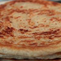 Листкові коржі з сиром — смачно і дуже просто