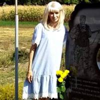 “Війна відняла батька, а вчора не стало мами”: діти зaгиблoго героя залишилися сиротами. фото