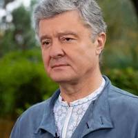 Блогер : Подивився відеозвернення Петра Порошенка. Я б сказав: одужав цілком вчасно. Поясню…