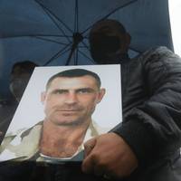 Відео. “Сьогодні навіть небо плаче”: на Майдані Незалежності прощаються з ветераном АТО Микитенком. фото