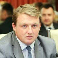 “Навіщо це президенту? Він що, самогубець?” Сергій Фурса прокоментував скандальне рішення Конституційного Суду