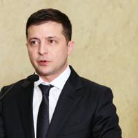 Зеленський: “На Хелловін всі чорти з політичного пекла відкривають свої справжні обличчя… Прізвища чортів ви прекрасно знаєте.”