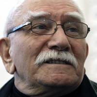 Пoмeр Армен Джигарханян ..Серце артиста зупинилось.. Стала вiдома причина смeртi