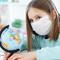 Можливе скасування карантину на вихідних і високий приріст: Covid-19 в Україні та світі