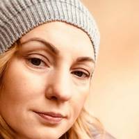 Екснардепка: “Це наче якийсь страшний сон… У моєї 68-річної бабусі – Соvid-19. Їй дуже важко дихати, не може говорити, не може їсти і навіть піднятися із ліжка!”