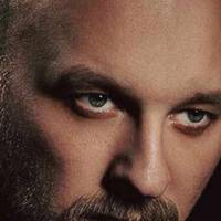 Тука: Перепрошую за мати, але в даний момент у мене лише одне бажання: взяти за ніс Степанова разом з усією свитою і привезти в лікарню.