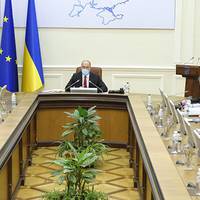 Кабмін ввів нові карантинні обмеження з 19 грудня – список