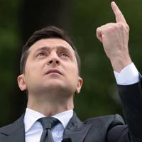 Блоги  Віталій Портніков. Колишній телевізійний комік раптово уявив, що держава - це він. А Українська держава - це ми з вами.