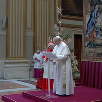 Папа Римський під час різдвяного привітання помолився за мир на Донбасі