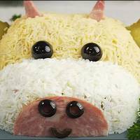 Святковий салат у вигляді бика — обов'язкова закуска на Новий Рік 2021