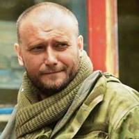 Дмитро Ярош: Дивився привітання Володимира Зеленського... Мушу визнати - знято гарно. Як завжди. Любить і вміє Вова знімати відосики... Нічого. І це переживемо. Було і гірше..