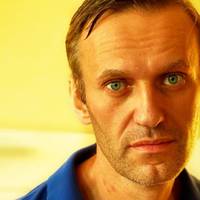 Волонтерка: “Навальний мерзенний тип. Багато хто говорить, що він краще Путіна і не вбuв тисячі людей. Угу, поки не вбuв.”