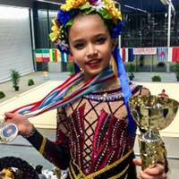 Маленька україночка Ніколь підкорила мережу своїм неймовірним виступом.