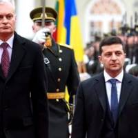 Президент Литви закликав Зеленського сміливо йти дорогою Порошенка. фото