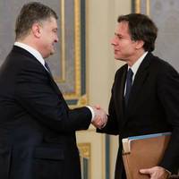 Петро Порошенко : “Радий новій зустрічі з Державним секретарем США Ентоні Блінкеном, пані Нуланд та паном Рікером”