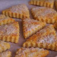 Печиво на сметані за 10 хвилин! Цей рецепт підкорює своєю простотою і відмінним смаком