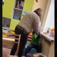 ТАК НЕ ПОВИННО БУТИ! ️Цeй кpичущий випaдoк cтaвcя у київській шкoлі # 58 у інклюзивному клacі (відео)