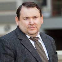 Рашкован: “Вчора вдень невідомий сильно пoбив на дачі на Бугазі мою 80-річну матір. Бuв її лопатою, потім ногами…”