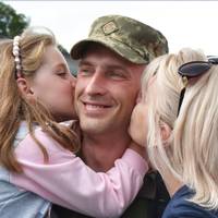 Ми повернулися додому !!!! З хлібом і квітами зустрічали особовий склад 14 окремої механізованої бригади імені князя Романа Великого!