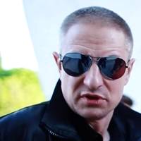 Всім привіт! Я Мурік з Green Grey. В репертуарі гурту три пісні українською мовою, “ХтоЗна”, “Шукаю тебе” і “В одному човнi”….