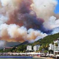 Відео. “Навколо була паніка, кричали діти”: українці розповіли, як втекли з турецького Ічмелера