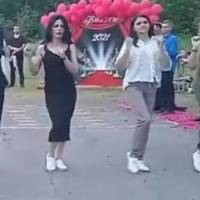 Танцюючий вчитель з Полтавської області підірвав Мережу (відео)