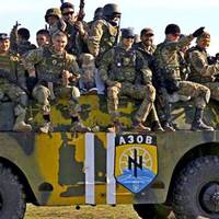 Здобутки «Азову» під Маріуполем: за добу знищено чотири танки, два БТРи, розбито роту ворожої піхоти