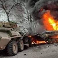 Хрипел уже, я его с автомата добил. Машину поджег! - перехоплена розмова окупантів