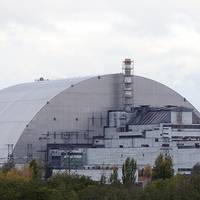 Енергоатом показав аерозйомку окопів, які окупанти вирили біля ЧАЕС