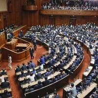 Японія вперше з 2003 року офіційно відправила росію в слід за російським кораблем