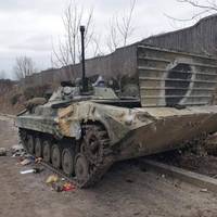 150 мертвих росіян, збиті літаки, розбиті танки і БТРи: як насипали окупантам на сході