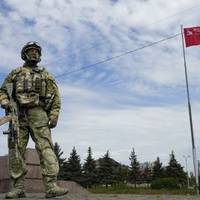 Херсонщину звільнятимуть: жителів закликають виїхати з області, щоб полегшити роботу ЗСУ